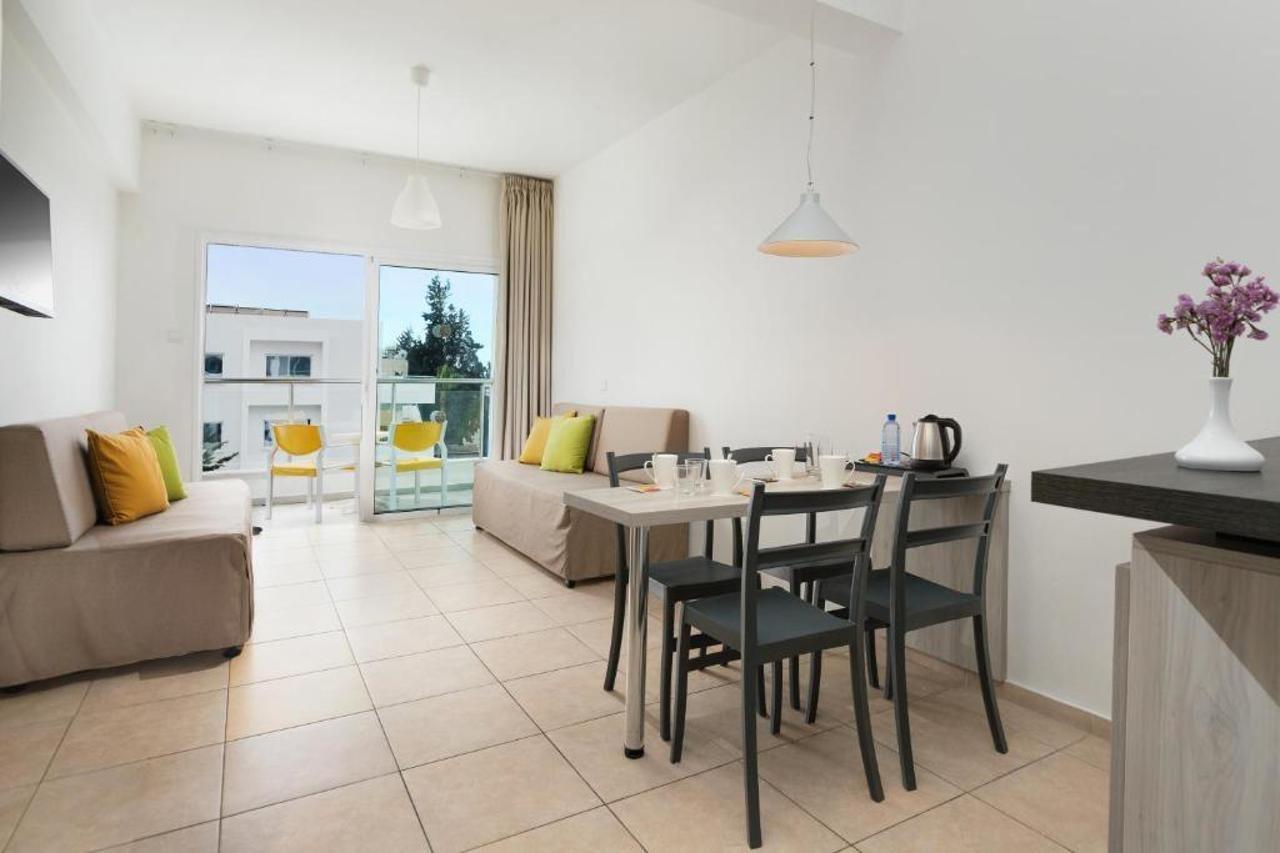 Mayfair Gardens Pafos Dış mekan fotoğraf